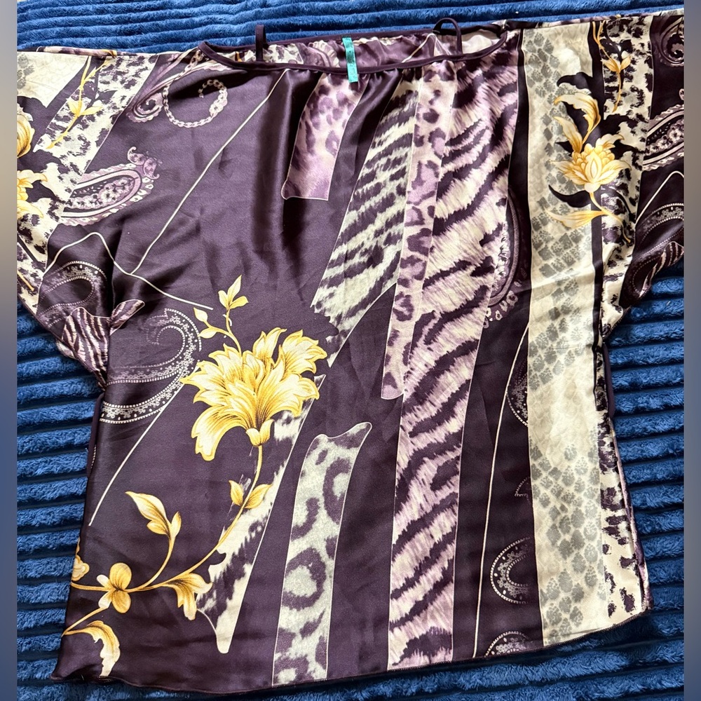 Animal Print and Floral Print Blouse 👚  tie to a shirt f by